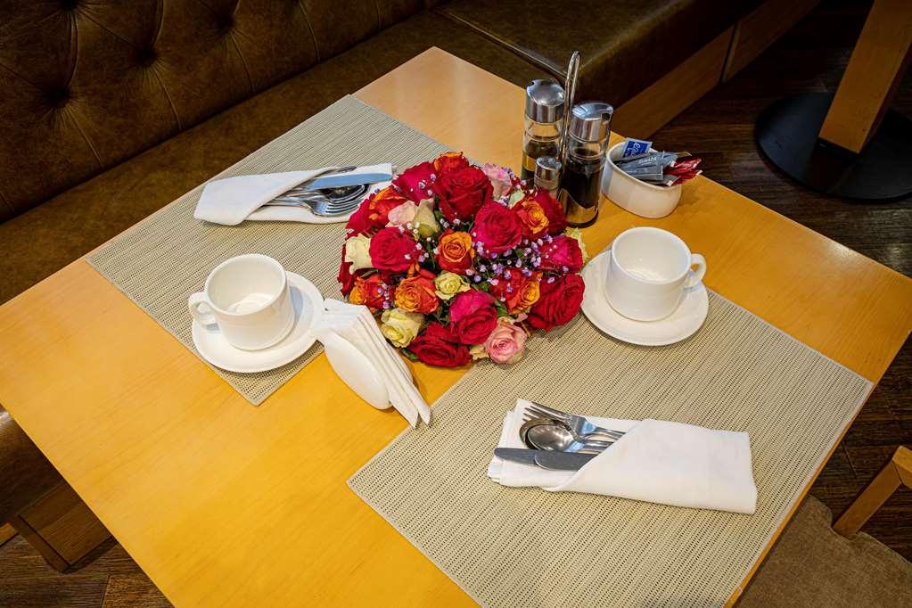 Отель Ramada Addis, Аддис-Абеба Экстерьер фото