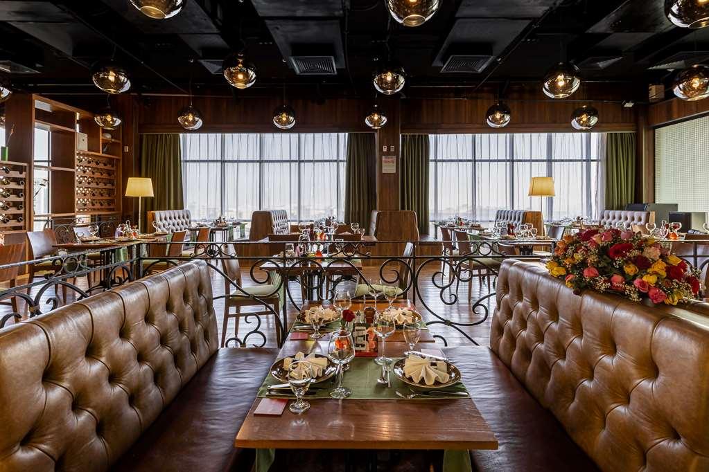 Отель Ramada Addis, Аддис-Абеба Ресторан фото