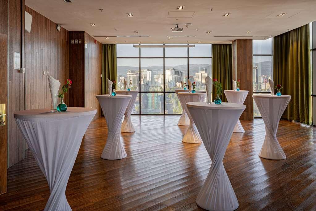 Отель Ramada Addis, Аддис-Абеба Удобства фото