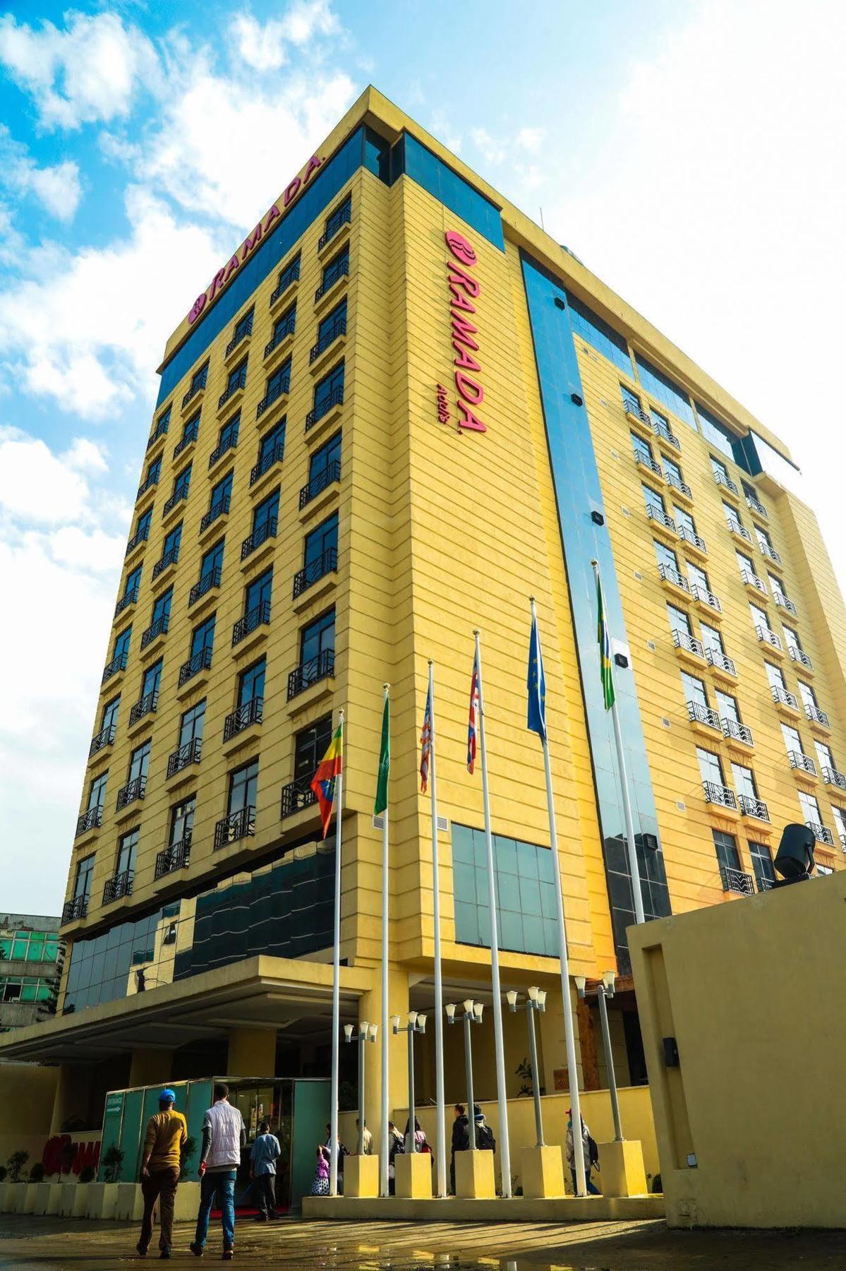 Отель Ramada Addis, Аддис-Абеба Экстерьер фото